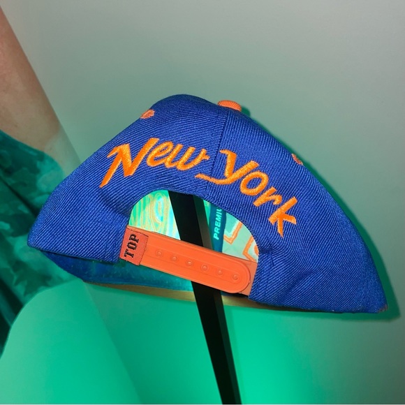 New York “Orange/Blue” Snake Skin SnapBack Cap - Picture 4 of 6